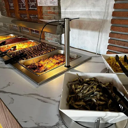 хотел м1 ホテル