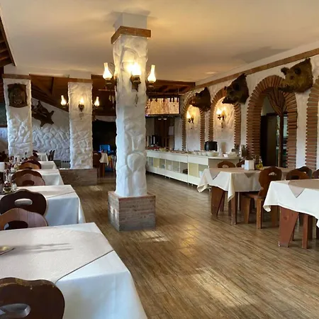 ホテル хотел м1 プリモルスコ