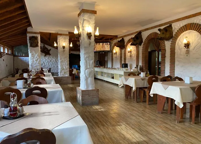 ホテル хотел м1 プリモルスコ