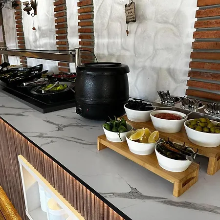 хотел м1 Hotel Primorsko